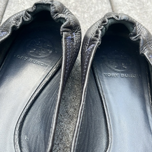 Tory Burch Designer Minnie Dark Black Leather Travel Street Flats - Picture 9 of 10